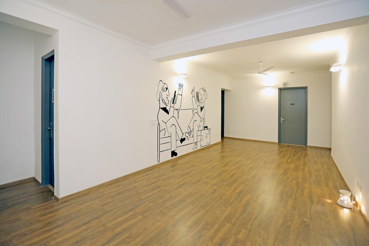 Oyo Townhouse 018 Medanta Hotel Gurgaon Ngoại thất bức ảnh